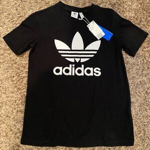 Adidas T-Shirt